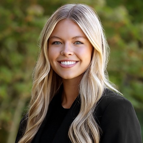 Loan officer Avery Dykstra