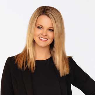 Loan Officer Yvonne Kelly